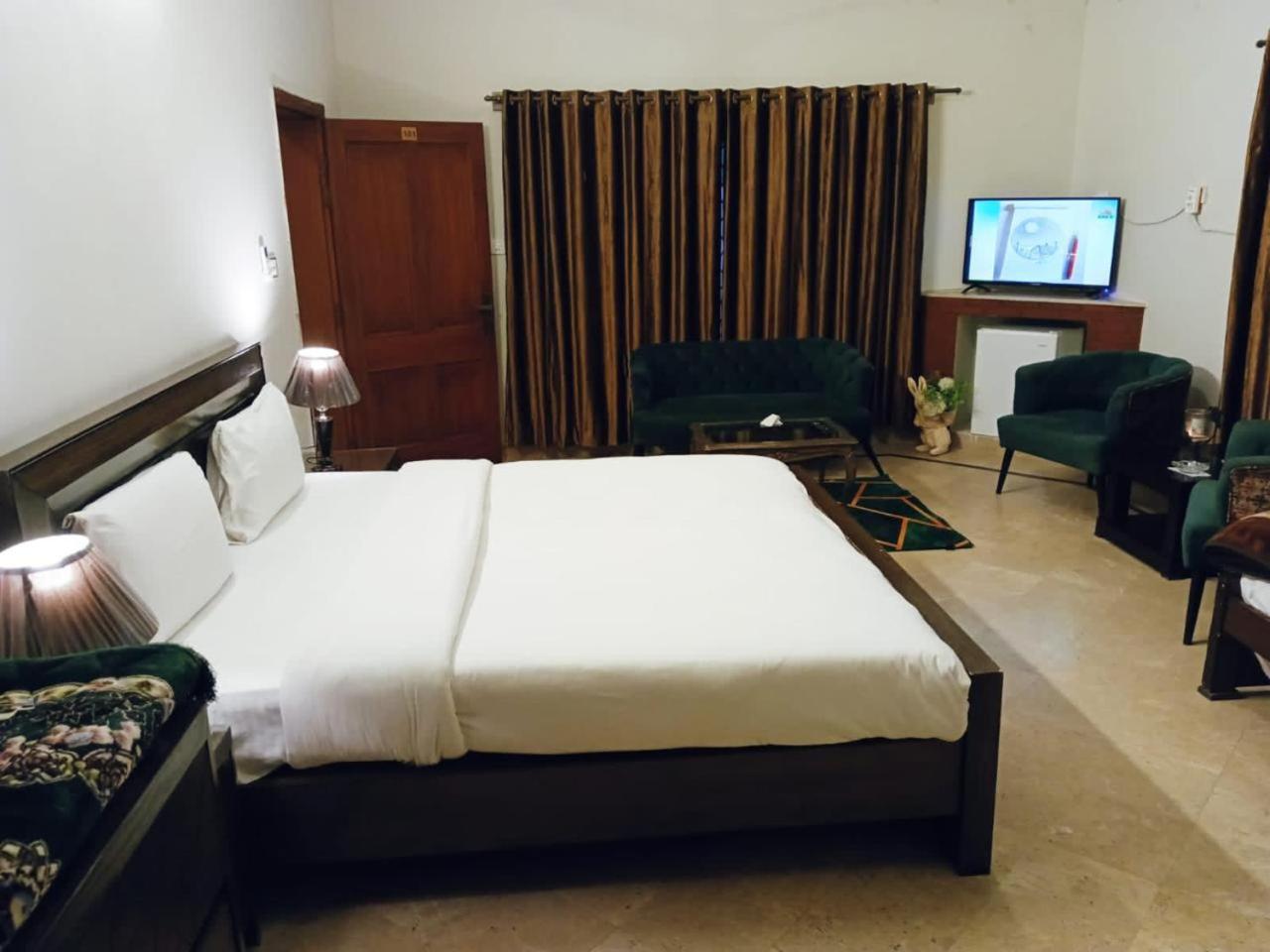 Infinity Villa Islamabad Habitación foto